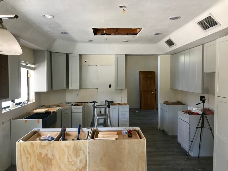 Ahwatukee Remodel and Top 10 Tips for Organizing a Move to a New Home
