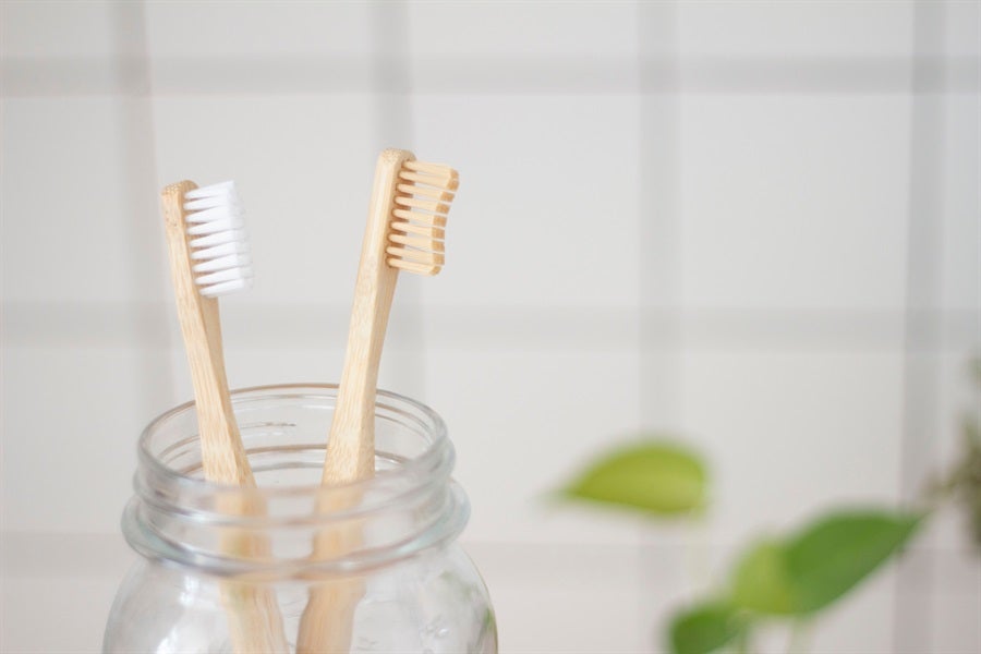 3 Important Reasons to Brush Your Teeth Daily