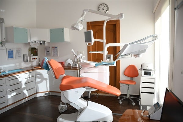 The Importance of Furniture in Dental Clinics