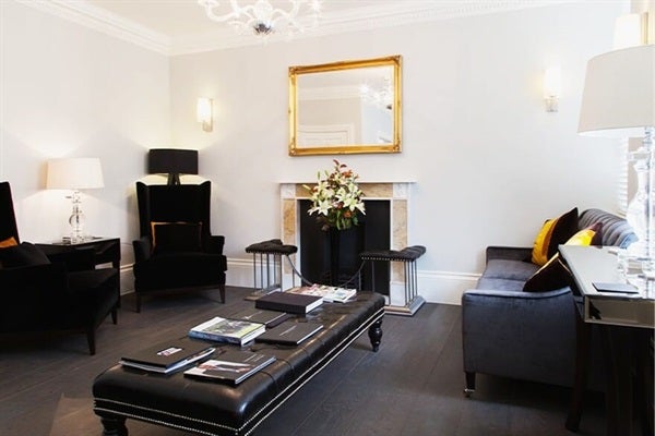 The Importance of Furniture in Dental Clinics
