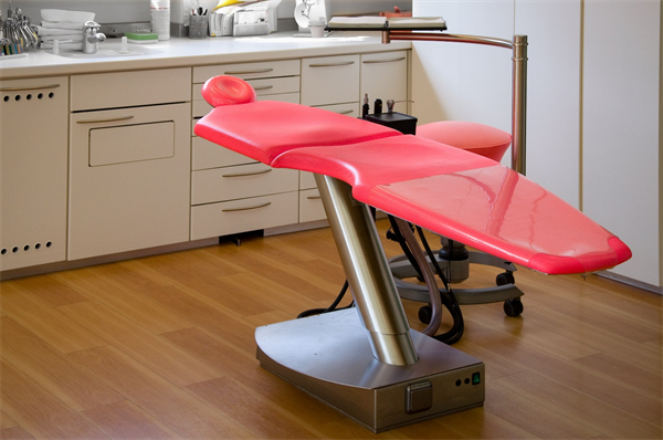 8 Red Flags in a Dentist That You Shouldn't Miss