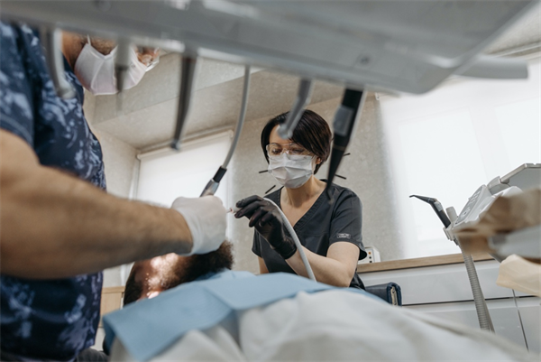 Dental Bridges and Their Role in Concealing Dental Appearance Problems