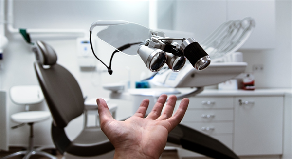 Dental Bridges and Their Role in Concealing Dental Appearance Problems