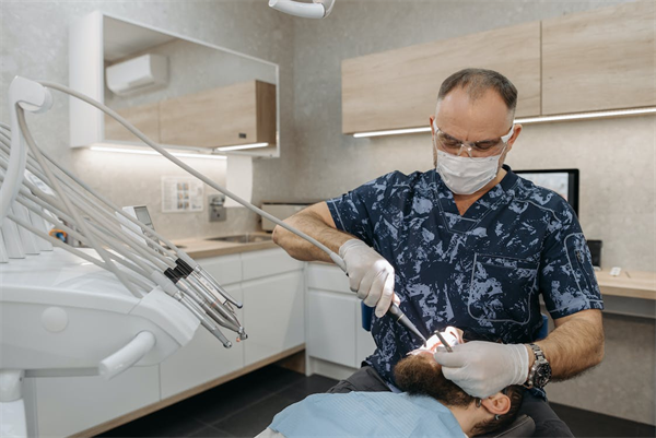 5 Critical Oral Care Tips for Ex-Smokers